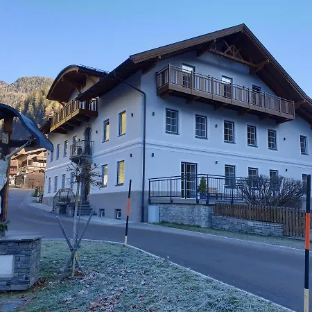 Apartment Das Weber